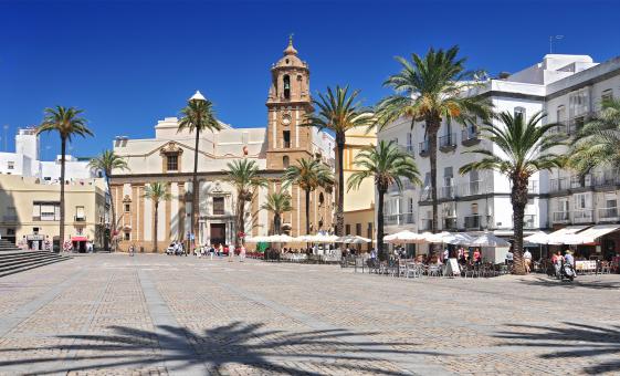 Hop-on Hop-off Cadiz Highlights Tour